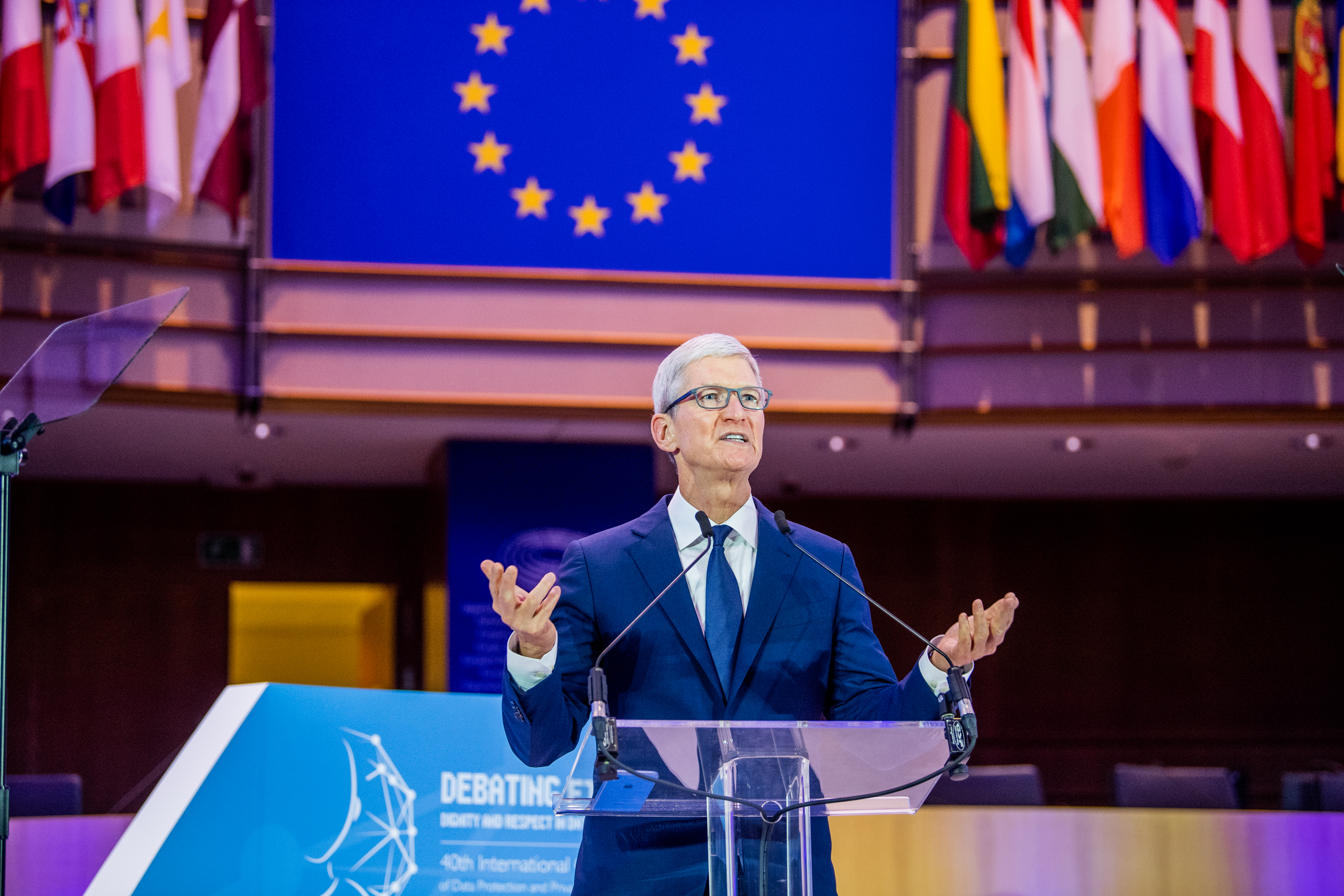 Tim Cook – Protection Of Privacy