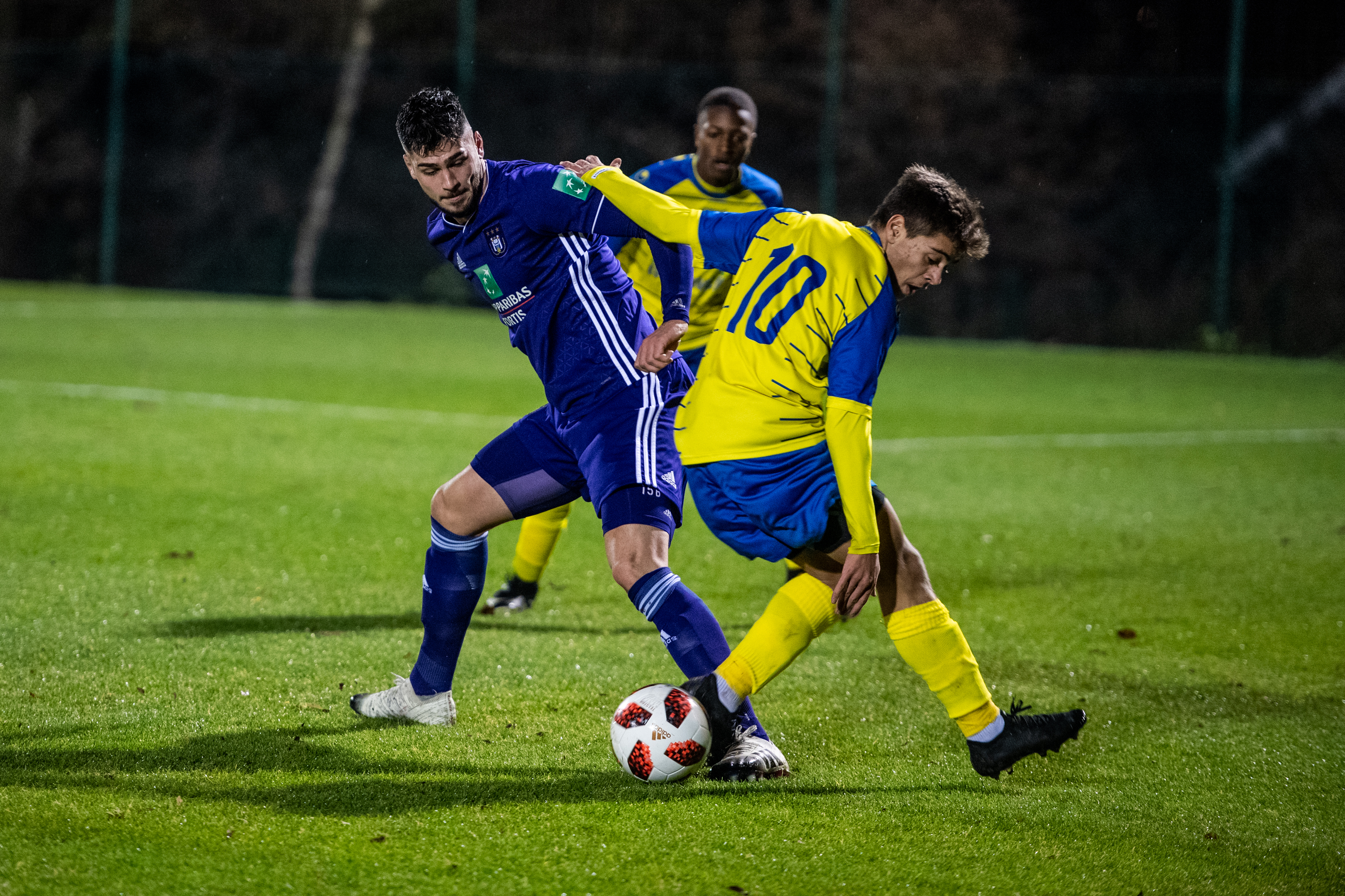 Ass.HLN : *Anderlecht Player Elias Cobbaut Back*